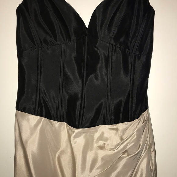 Vintage BCBG Max Azria Formal Dress circa 2001. - Picture 2 of 7
